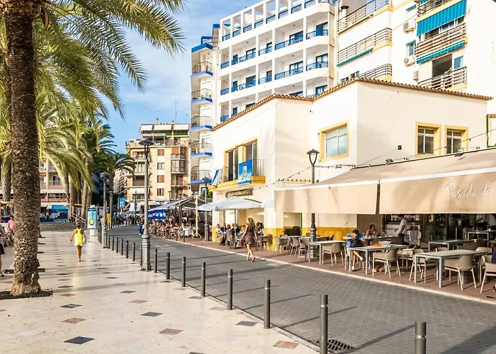 Apartmanhotel La Rosita Old Town 3*